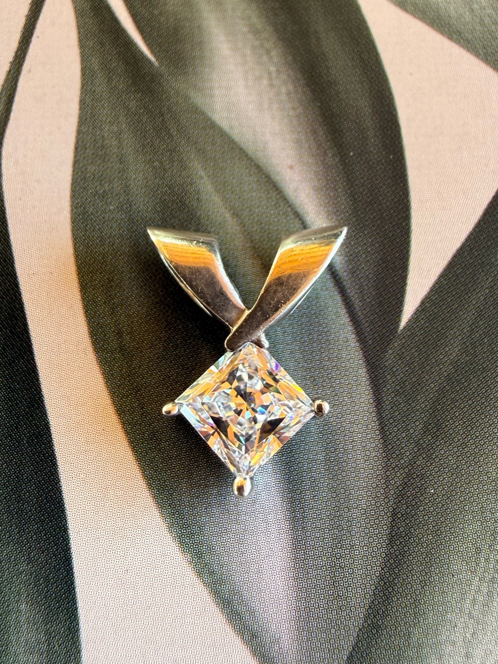 Sterling Silver Cubic Zirconia Necklace Pendant